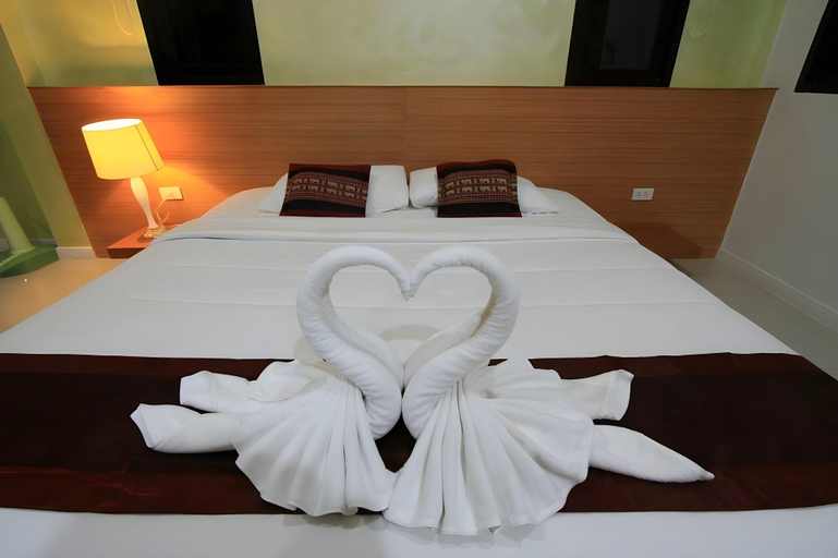 Bedroom 2, Phakawan Hotel, Muang Maha Sarakam