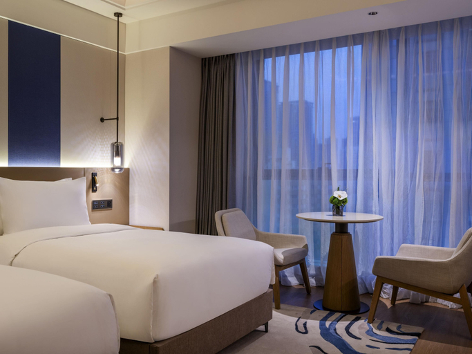 Bedroom 4, Novotel Shanghai Jingan, Shanghai