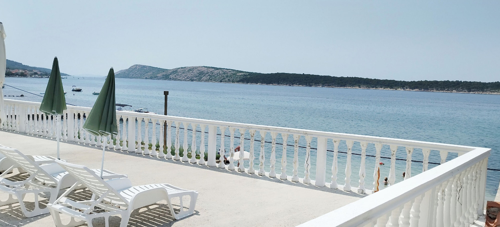 Primary image, Seafront apartment on the Island of Rab, Lopar/Supetarska Draga