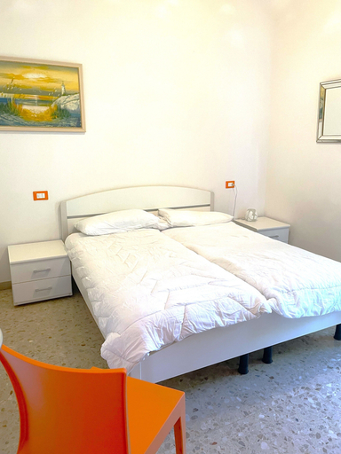 Room 3, Family Villa 100mt From the Beach in Bibione, Venezia