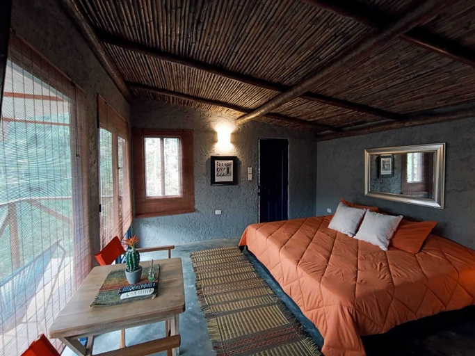 Room 3, Mama Anza's House in a Magical Mountain!, Floridablanca