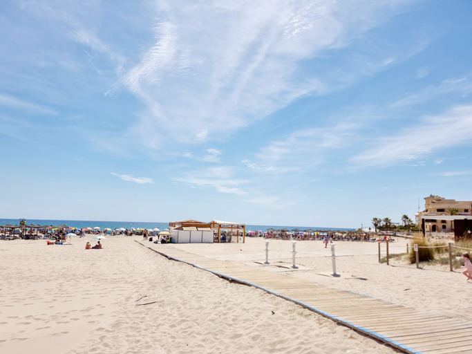 Others 4, Getaway in Playa Golf II, Alicante