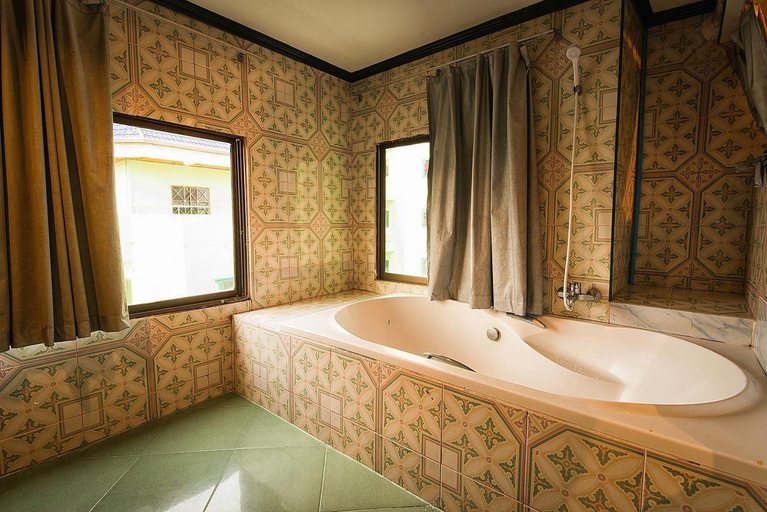 Bathroom, Satit Hotel Soi6, Sadao