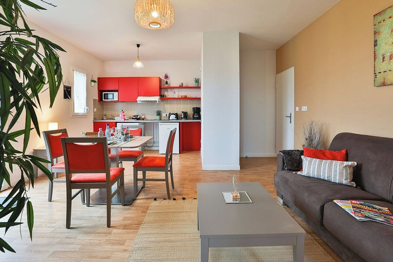 Living area 3, Zenao Appart'hôtels Sainte-Soulle, Charente-Maritime