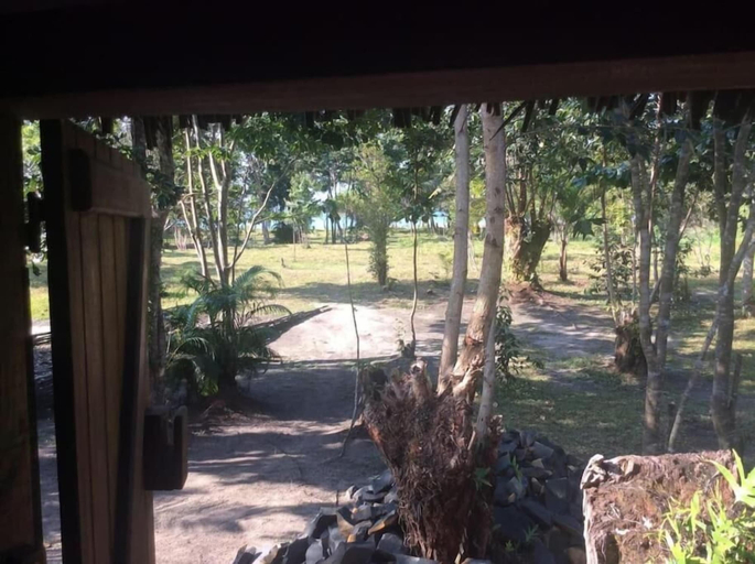 Garden, Beachfront Oasis in Mahambo, Madagascar - Chalet Retreat, Atsinanana