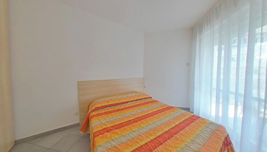 Room 5, Comfortable Apartment in a Residence With Pool, Udine