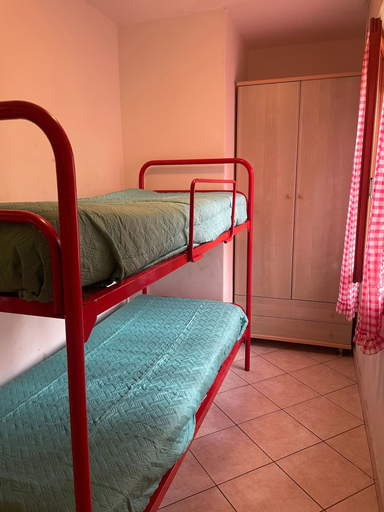 Room 2, Bright Flat for Your Holiday in Rosolina Mare, Rovigo