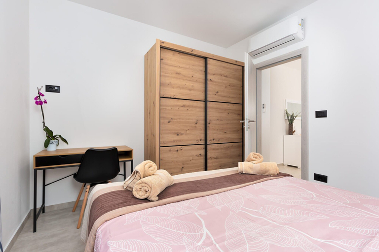 Room 2, House Holiday House Milotici, Tinjan