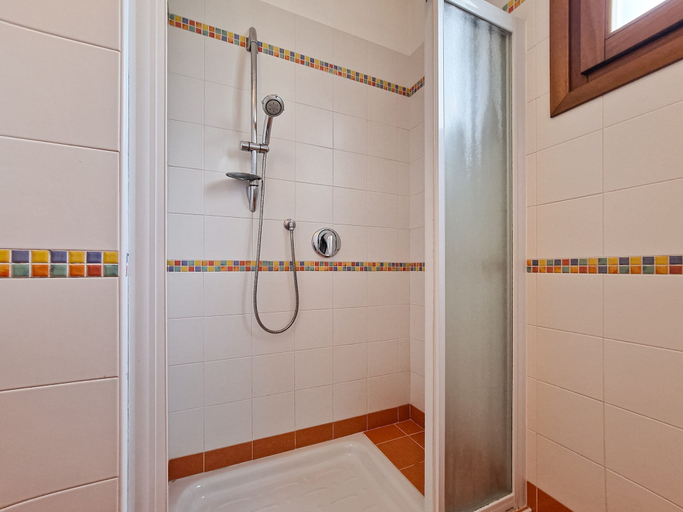 Bathroom 4, Modern Apartment With Swimming Pool, Venezia