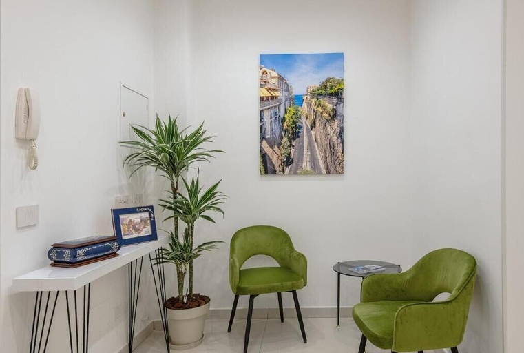 Others 5, B&B Gargiulo Family, Napoli