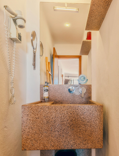 Bathroom 5, Dom Dinis Marvão, Marvão