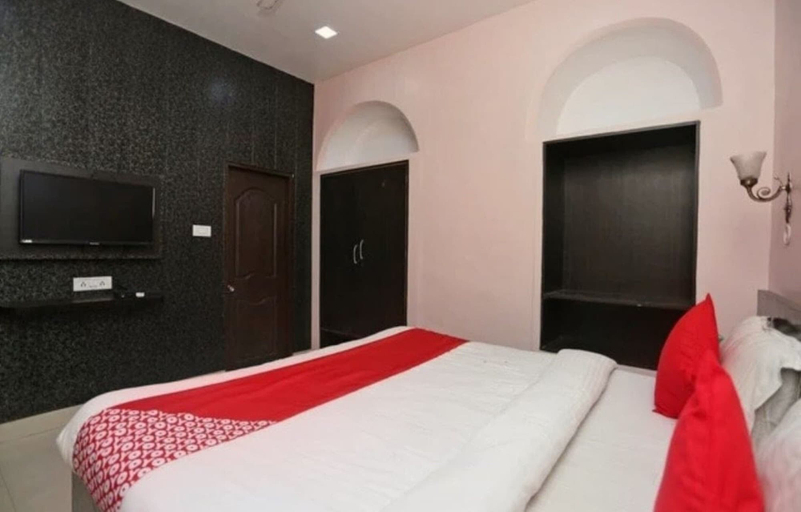 Bedroom 2, SHREE KRISHNA HOTEL INN, Varanasi