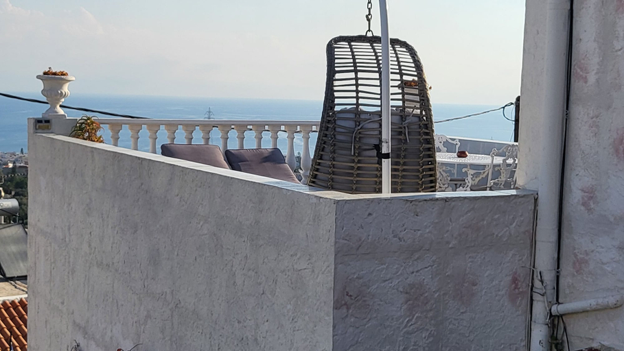 Others 2, Room-spacious Room in Creta for 3 People, Crete