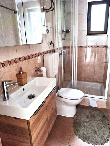 Bathroom 5, Apartments Igor, Podstrana