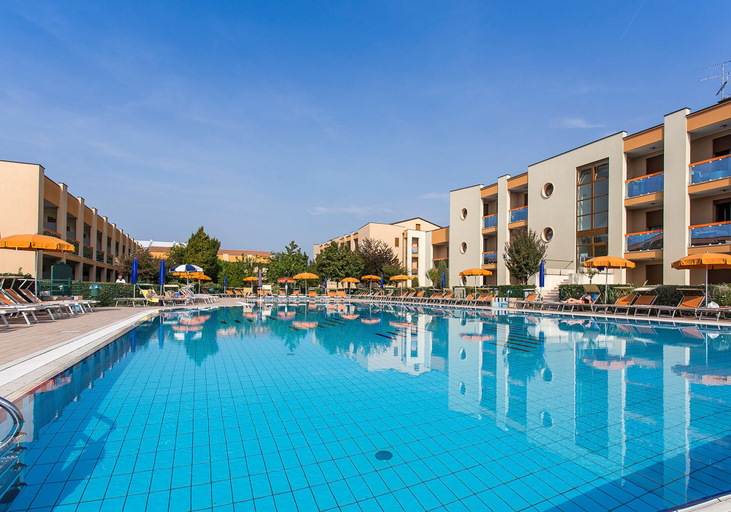 Pool 3, Poolside Retreat - Beahost, Venezia