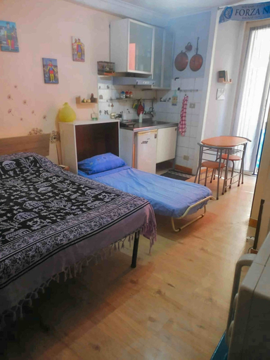 Room 4, il Salotto Partenopeo, Napoli