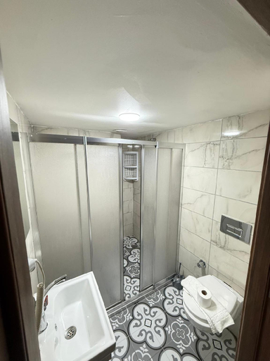Bathroom 4, Hotel Otag, Fatih