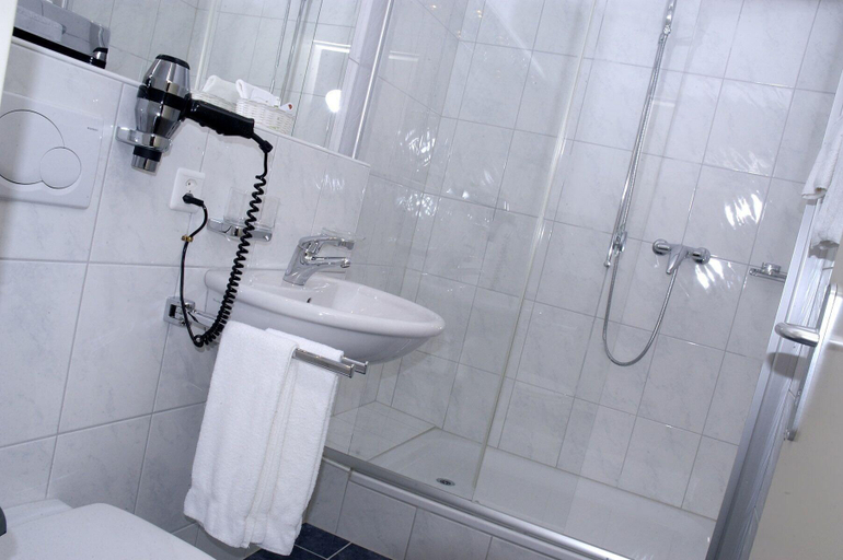 Room 2, Studio Apartments Ochsen Lenzburg, Lenzburg