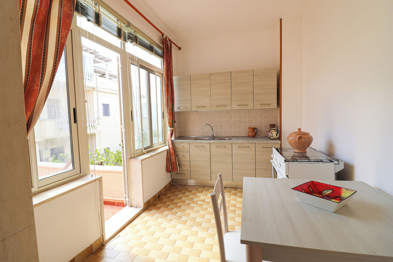 Private kitchen 2, Isabel's House in Otranto 10 Seats, Lecce