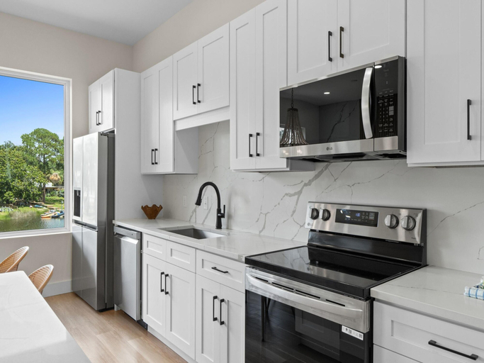 Property amenity 2, 3010 Whispering Sand C, Bay