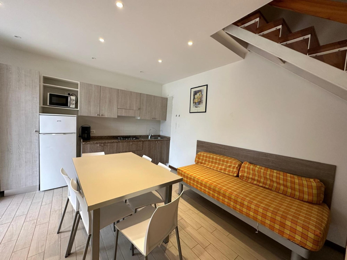 Interior 3, Tastefully Furnished Flat With Pool and Playground, Venezia