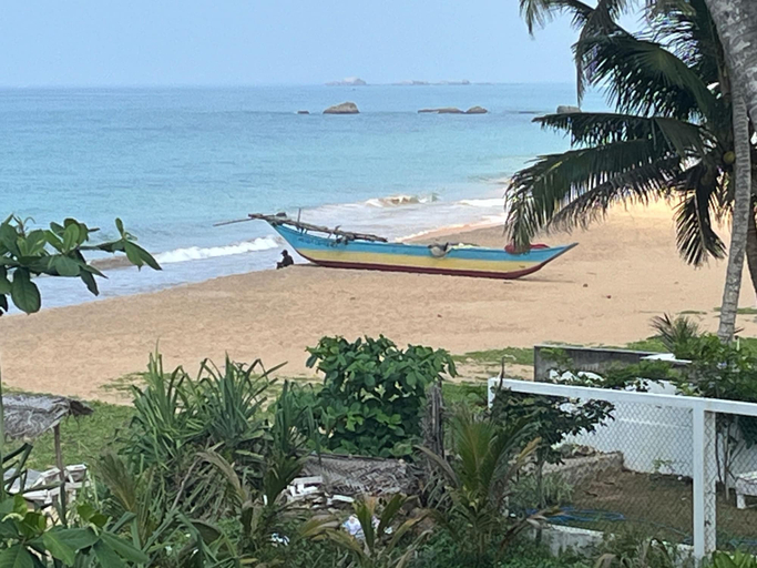 Others 2, Beach Villa Yang Near Hikkaduwa, With Pool and Cook - Semi-detached House, Hikkaduwa