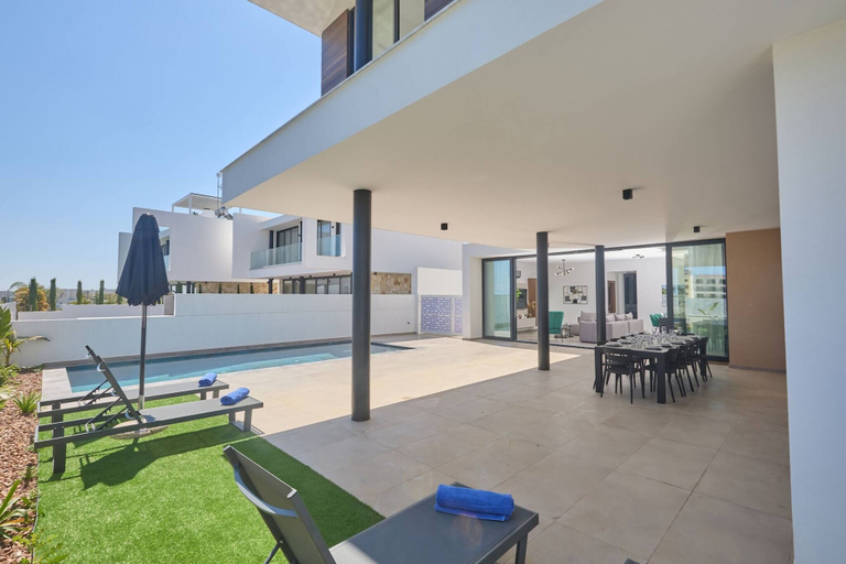 Primary image, Brand New 4 bedroom villa in Protaras center