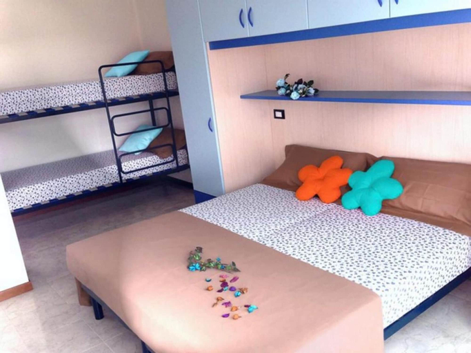 Room, Comfortable Flat on the top Floor, Venezia