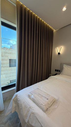 Room 5, 306 Tara-jre 2bedroom at Jabal Al Lweibdeh, Wadi Essier