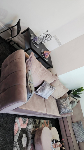 Living area, Glamsflat Troccadero, Wolverhampton