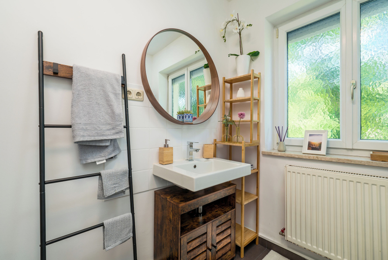 Bathroom 2, EG M City Wohnung 15min nach Salzburg, Berchtesgadener Land