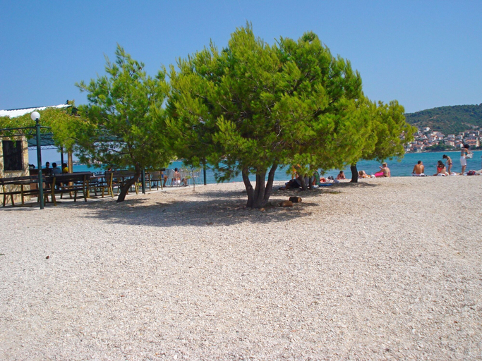 Beach 3, Apartment Lazy Dayz Pool, Trogir
