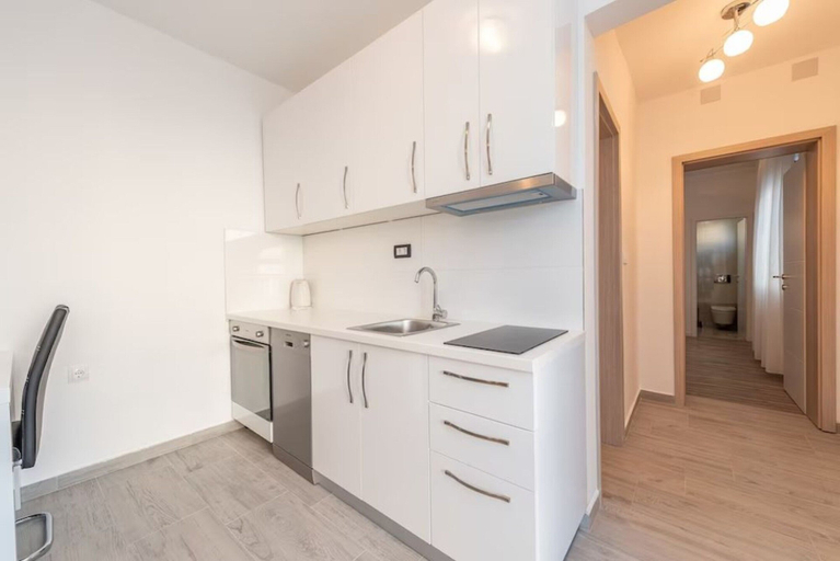 Private kitchen 5, Villa Mendula, Galovac