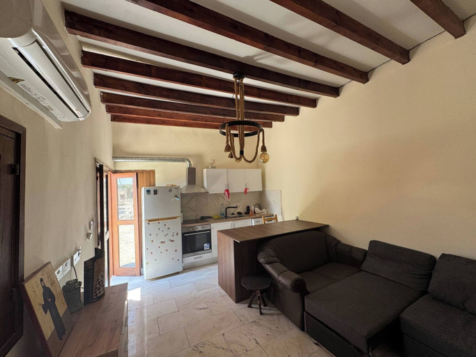 Primary image, Cozy Stone house with 1 bedroom