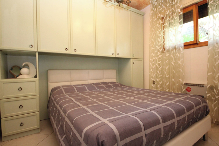 Room 5, Relaxing Stay in a Spacious Flat, Rovigo
