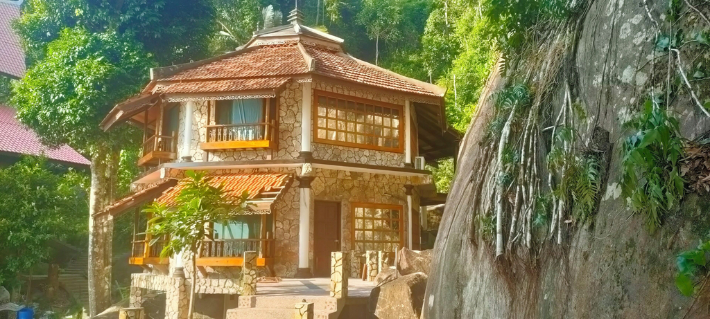 Others 4, Emperor Resort By Bugis, Mersing