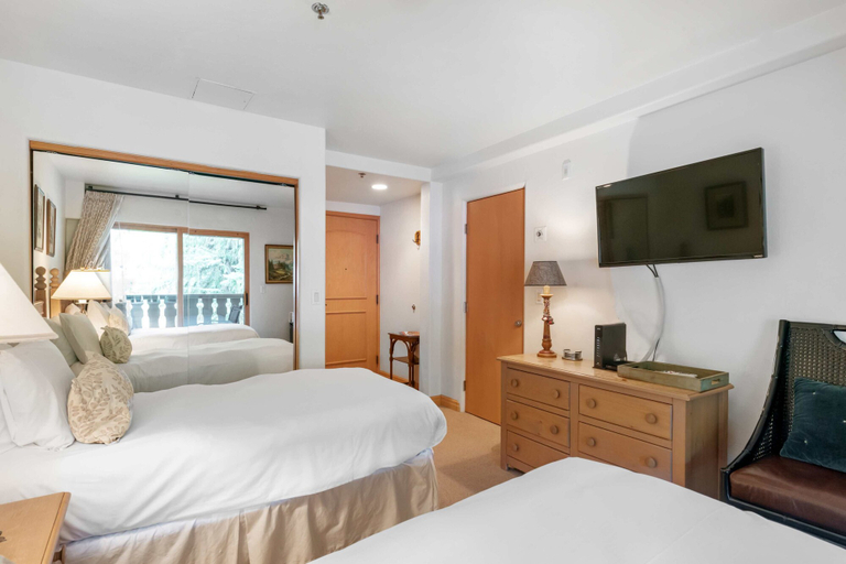 Bedroom 2, Christiania Condominiums - Residence Collection, Eagle
