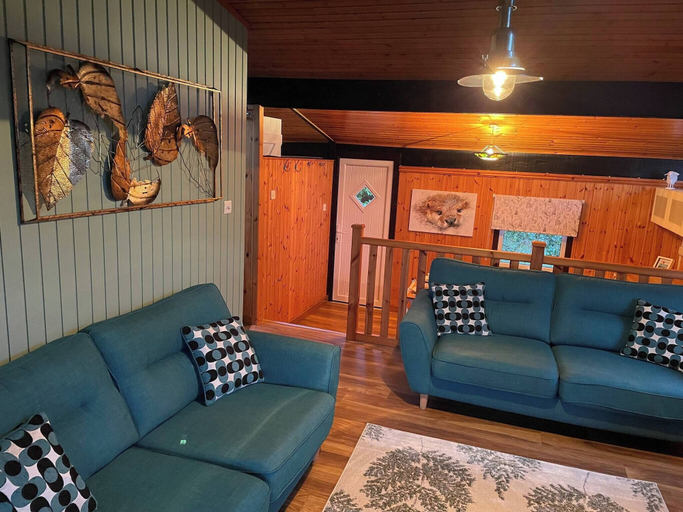 Others 5, 11 Tan-y-coed Woodland Lodge, Ceredigion