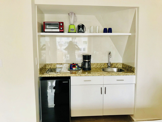 Private kitchen 2, OvaCancun Apartments, Benito Juárez