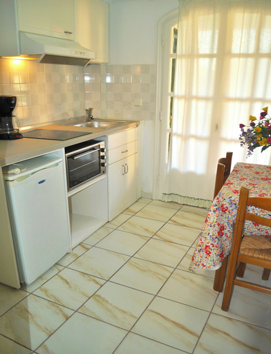 Dining 3, Apartments Maria With Pool - Agios Gordios Beach, Corfu, Ionian Islands