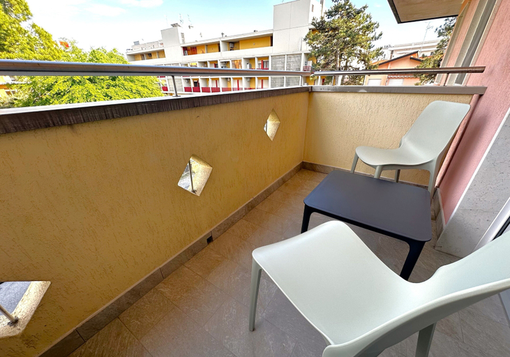 Balcony, Modern Flat in Central Bibione, Venezia