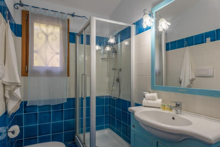 Bathroom, Stunning Residence Bouganvillage Nui1324, Nuoro