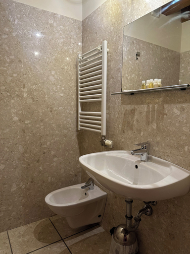 Bathroom 5, Relais San Michele, Verona