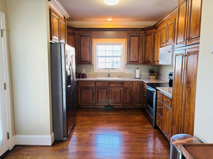 Private kitchen 2, Blue Pelican / 878 Ocean Blvd West 4 Bedroom Home, Brunswick