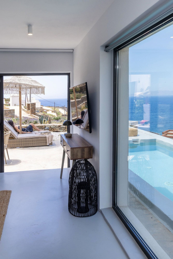 Room 5, Villa Althea Tinos, South Aegean