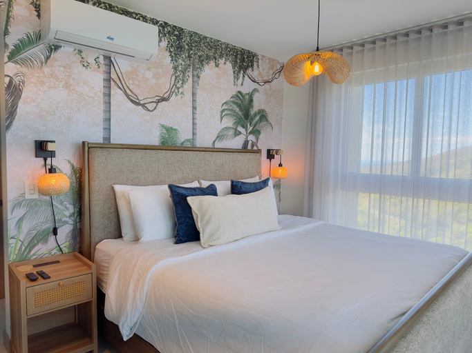 Room 4, Wake Up to the Ocean Exclusive Luxury Escape, Garabito