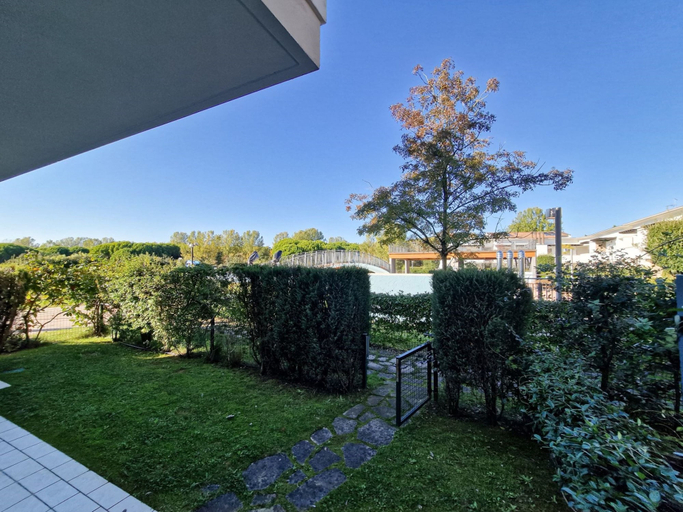 Garden 3, Family Friendly Apartment With Parking, Venezia