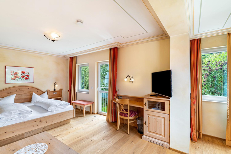 Bedroom 3, Wein- und Klimahotel Bergfriedel, Rastatt