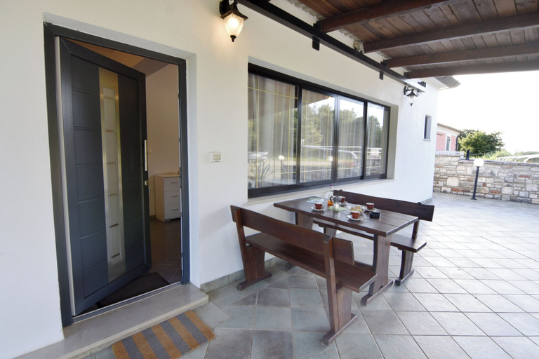 Primary image, Apartment Near Kanegra Beach, Umag