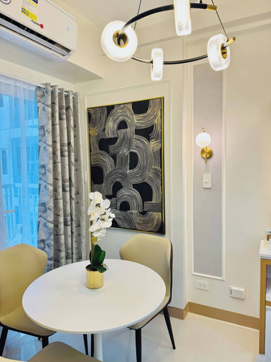 Dining room, Stylish Condo Room in Iloilo City with Shared Pool, Iloilo City